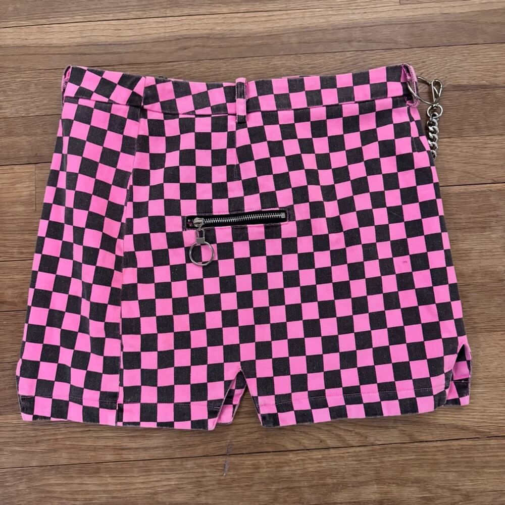 Carmar pink black checkered chain detail a-line mini skirt size medium M
 b39